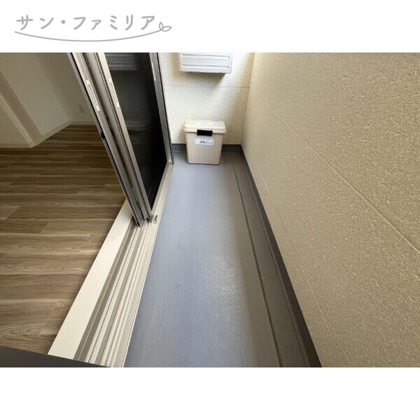 バルコニー　イメージ写真