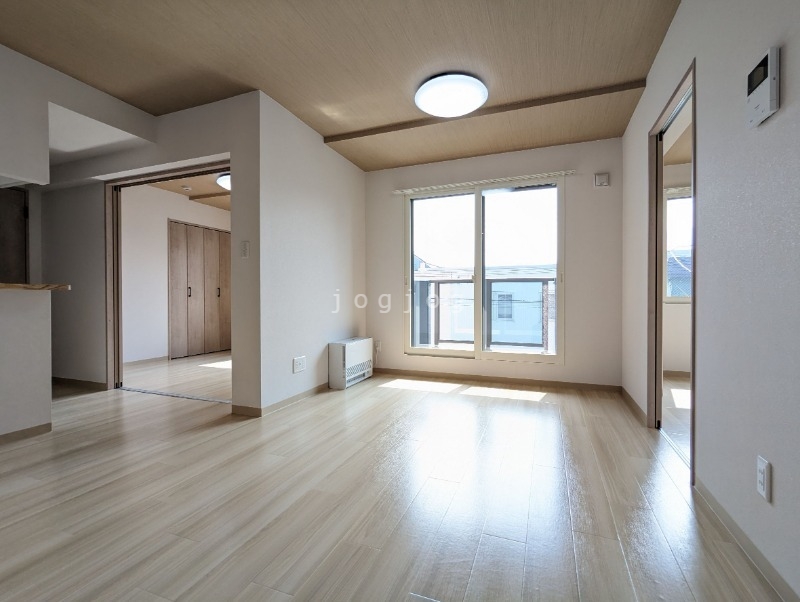 居室・リビング　同号室タイプ写真