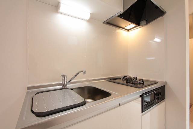 キッチン　専用のシンク蓋も嬉しいキッチンです