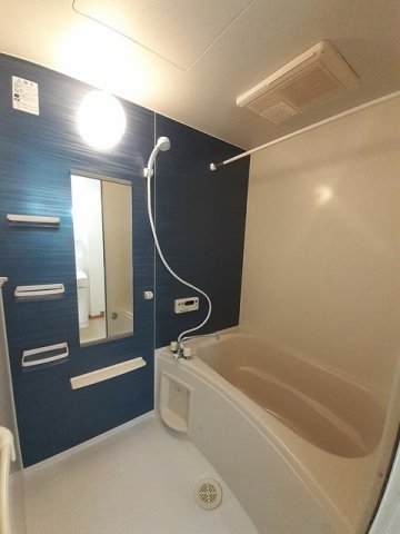 バス・シャワールーム　日々の暮らしに欠かせないお風呂です