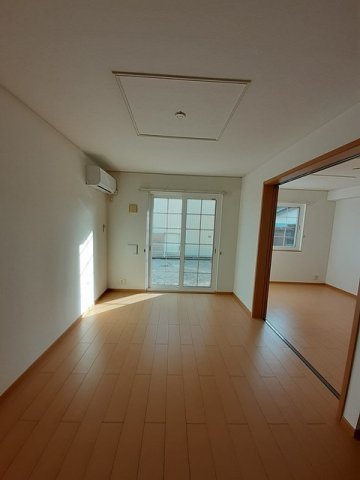 居室・リビング　おしゃれな居間です