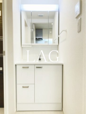 洗面設備　洗面台です。