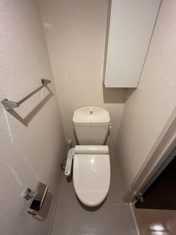 トイレ　※掲載情報と物件の現況が異なる場合、現況を優先するものとしま