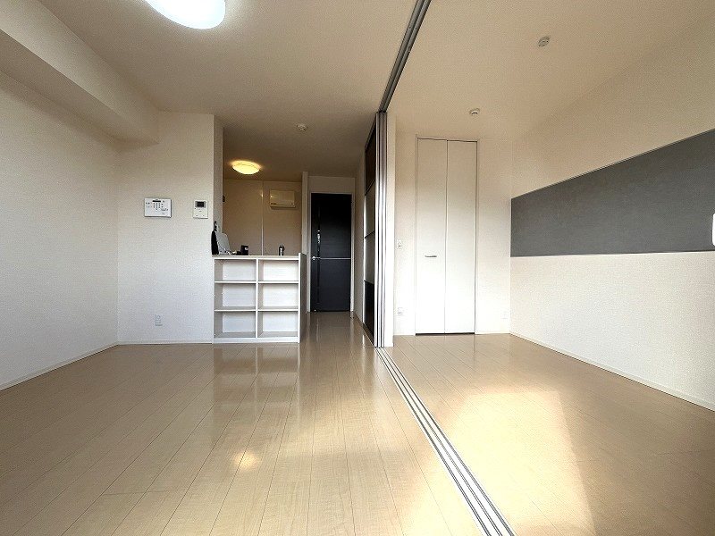 居室・リビング　※掲載情報と物件の現況が異なる場合、現況を優先するものとしま