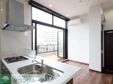 キッチン　お部屋探しは株式会社　タウンハウジング　までお気軽にお問合…