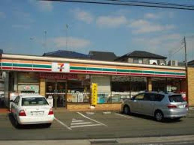 コンビニ　セブンイレブン相模原上大島店（コンビニ）まで710m