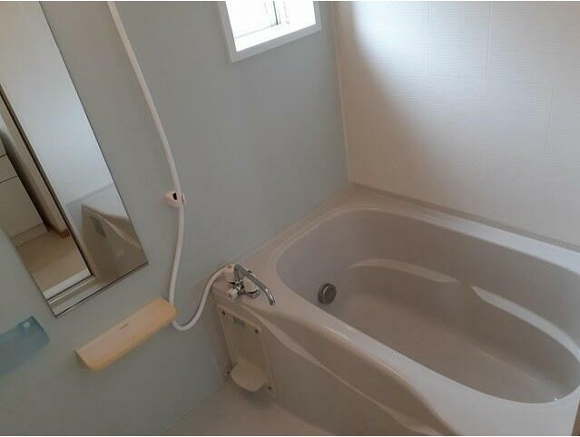 バス・シャワールーム　日々の疲れを癒すお風呂です♪