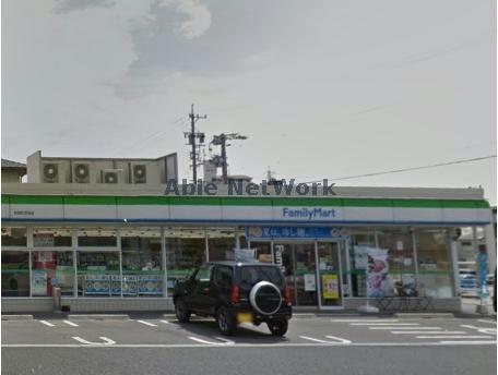 コンビニ　ファミリーマート安城町宮地店（コンビニ）まで977m