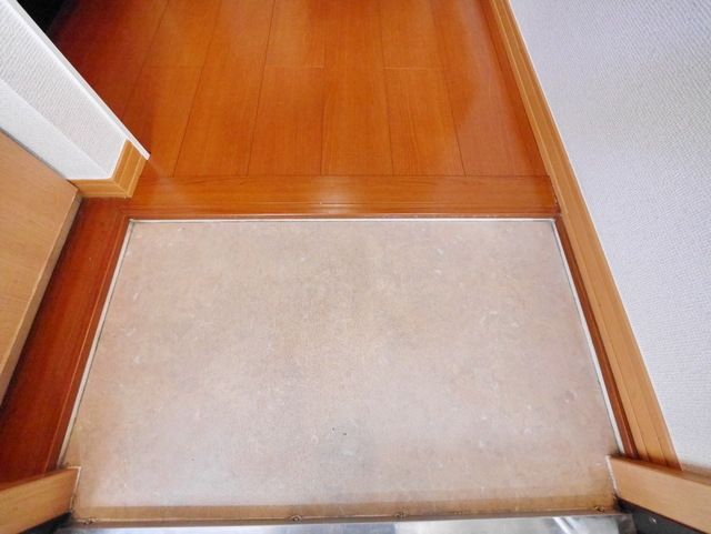 玄関　★お問い合わせはタウンハウジングまで★