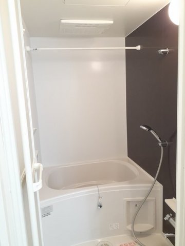 バス・シャワールーム　お風呂です