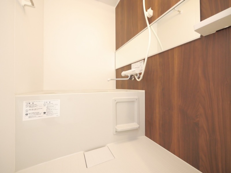 バス・シャワールーム　バススペースでございます！