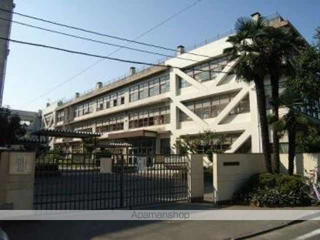 中学校　立川市立第五中学校（中学校）まで532m