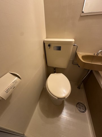 トイレ　ゆったりとした空間のトイレです