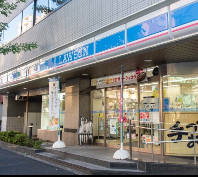 コンビニ　ローソン目黒大鳥神社前店（コンビニ）まで312m