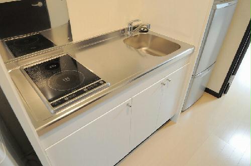 キッチン　２口コンロでお料理の幅も広がります。