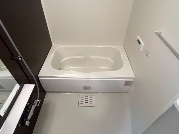 バス・シャワールーム　※同タイプの写真となります。