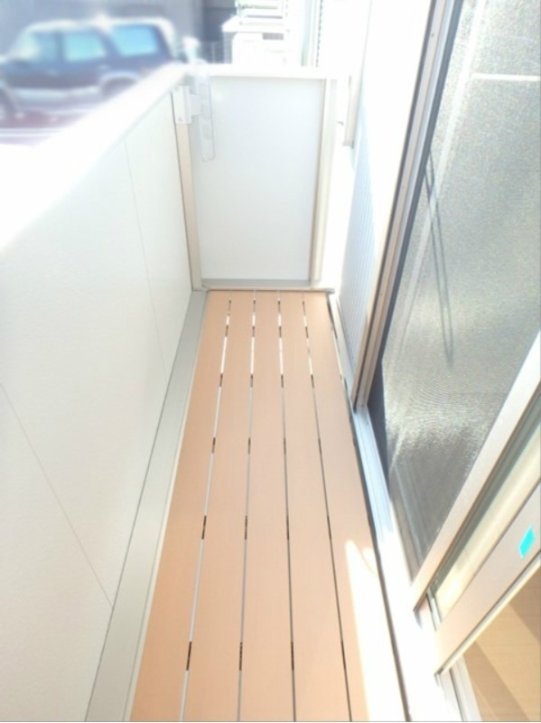 バルコニー　図面と現状に相違がある場合には現状を優先