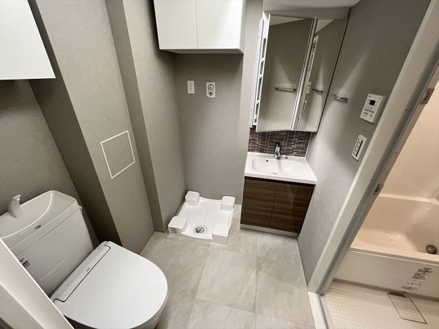 トイレ　別部屋参考写真