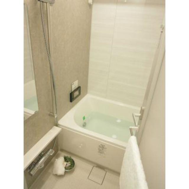 バス・シャワールーム　※写真は同タイプ住戸です。