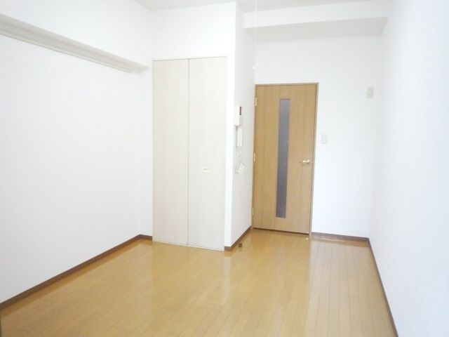 その他部屋・スペース　★明るい洋室★