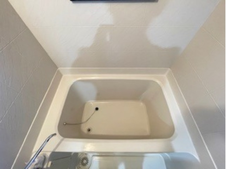 バス・シャワールーム　別号室イメージ