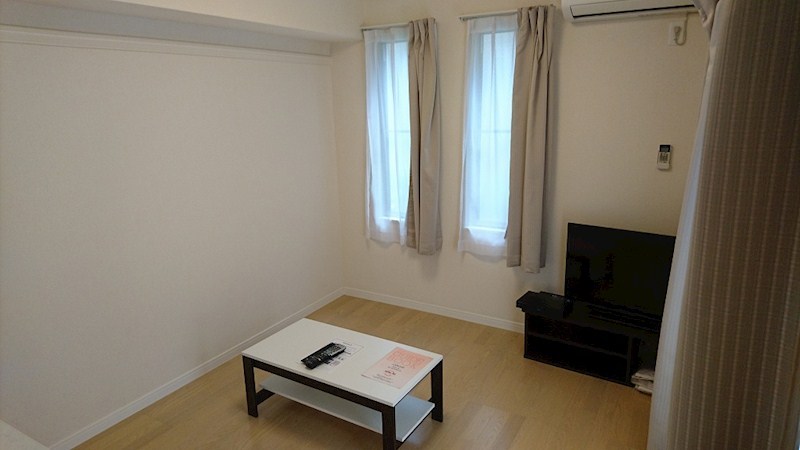 居室・リビング　エアコン完備で快適にお過ごしいただけます。