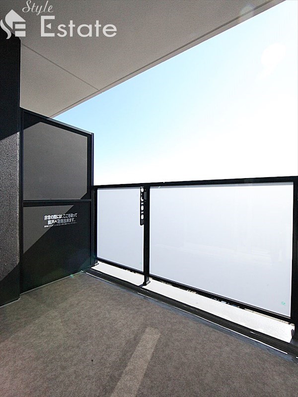 バルコニー　バルコニー