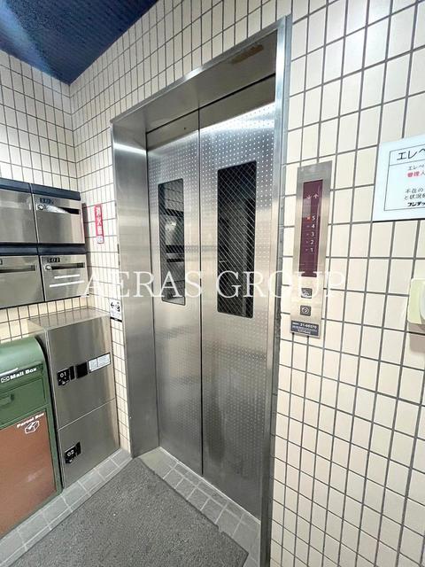 その他　エレベーター付き