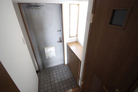 玄関　※別号室