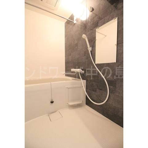 バス・シャワールーム　詳細は、ウィンドワード中の島店までご相談下さい。