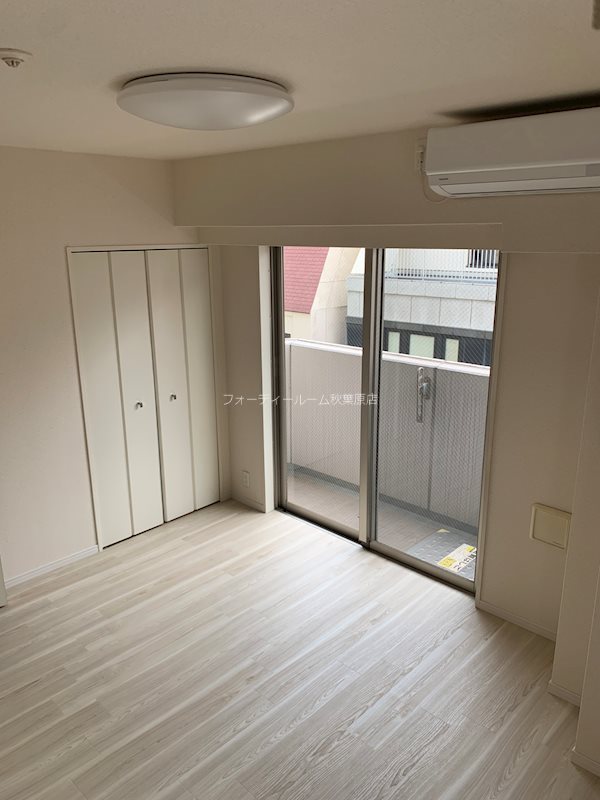 居室・リビング　★《見学予約受付中》当店では契約金がクレジット決済可能です★