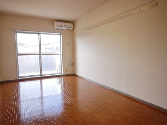 居室・リビング　★お部屋探しは株式会社タウンハウジング東京まで★