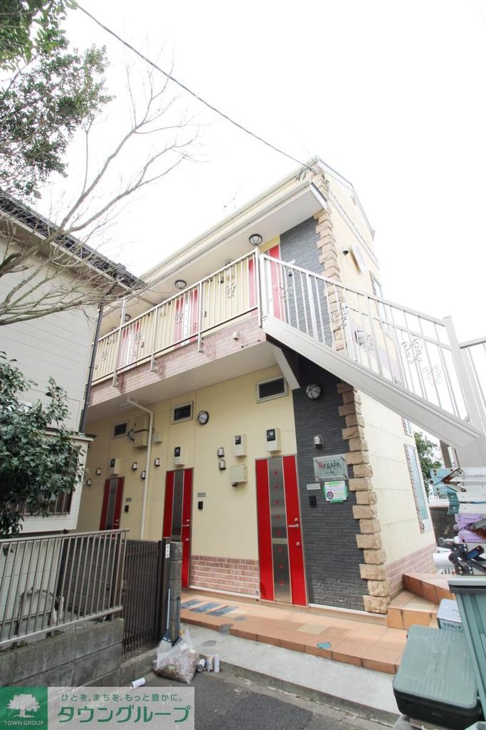 建物外観　エントランス