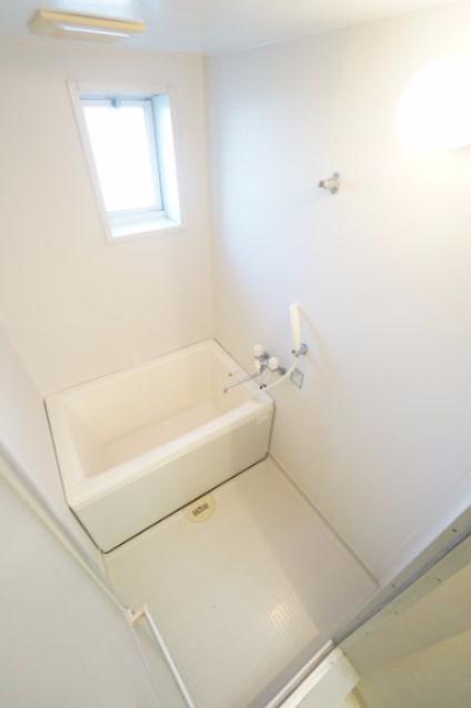 バス・シャワールーム　※同物件・同タイプの写真です