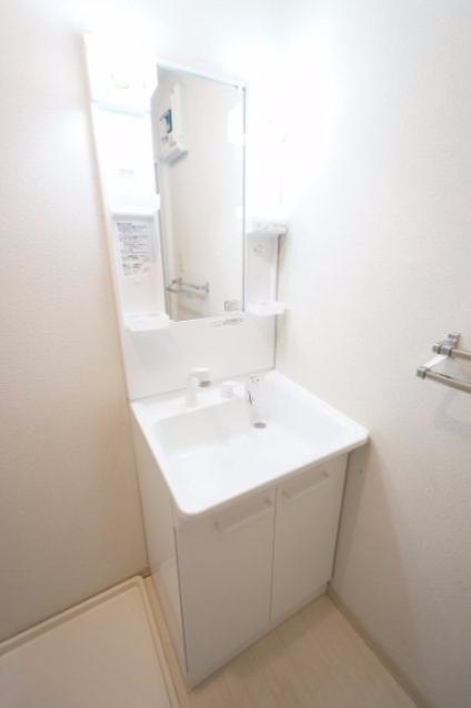 洗面設備　※同物件・同タイプの写真です