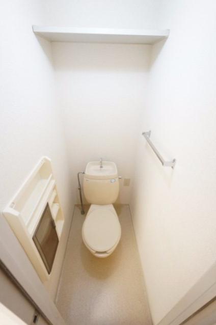 トイレ　※同物件・同タイプの写真です