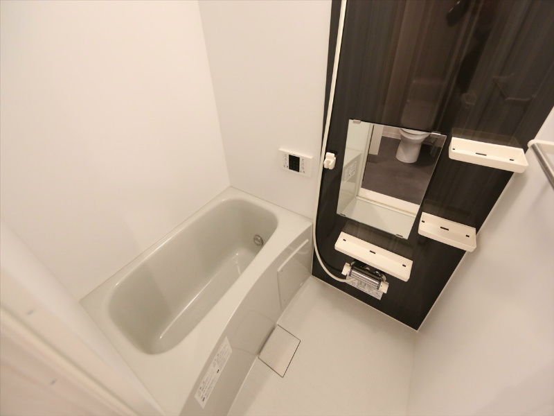 バス・シャワールーム　追い焚き機能付　オートバス機能付バスルーム