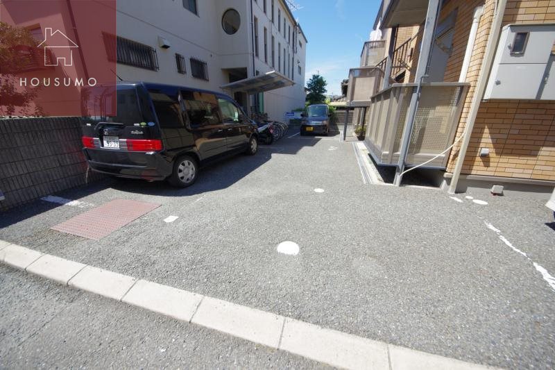 駐車場　駐車スペースもあります