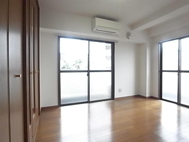 居室・リビング　居室