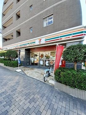 コンビニ　セブンイレブン下板橋駅前店（コンビニ）まで188m