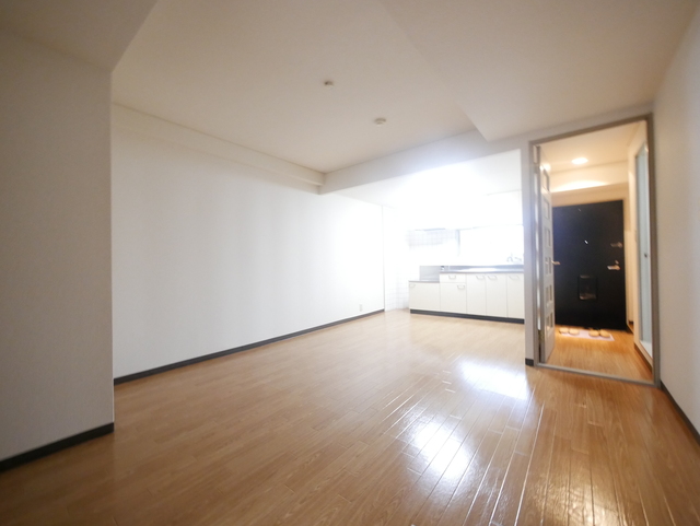 居室・リビング　★広々スペースのリビングです★