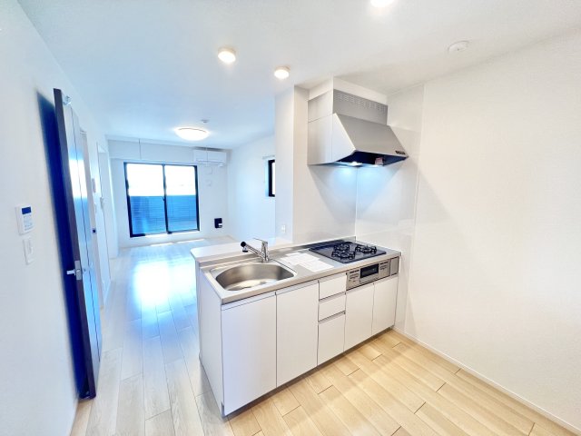 キッチン　※別部屋参考写真