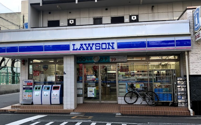 コンビニ　ローソン 長堀橋店（コンビニ）まで299m
