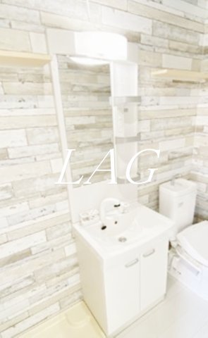 洗面設備　独立洗面台です。