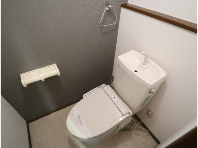 トイレ　シンプルで使いやすいトイレです