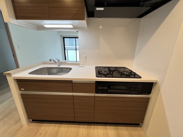 キッチン　コンパクトなキッチンで掃除もラクラク