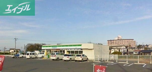 コンビニ　ファミリーマート岡山郡店（コンビニ）まで721m