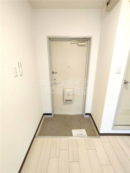 玄関　シンプルで使いやすい玄関です
