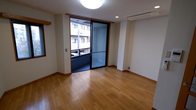 居室・リビング　☆広々としたリビング☆