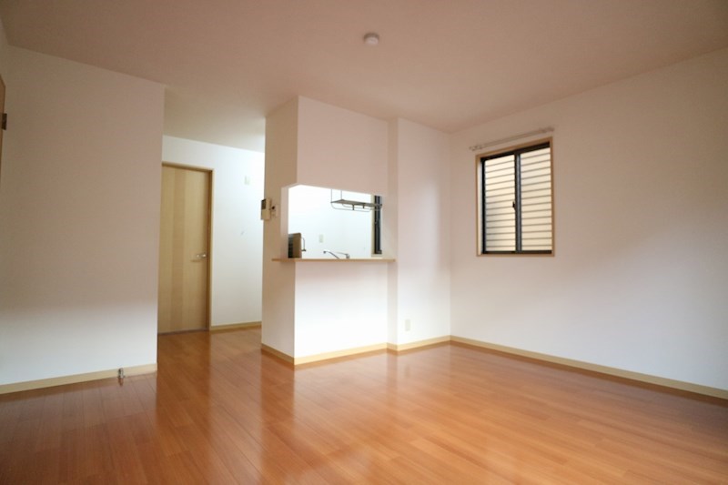 居室・リビング　リビング　※別号室参考写真